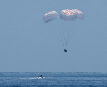 SpaceX Crew Dragon makes historic 1st splashdown to return NASA astronauts